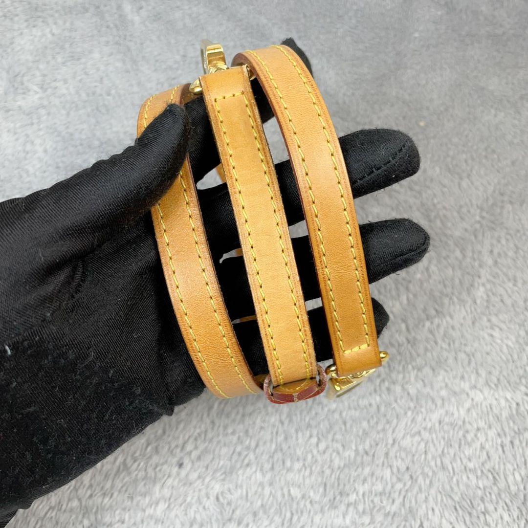LOUIS VUITTON ルイヴィトン　レザー　ショルダーストラップ