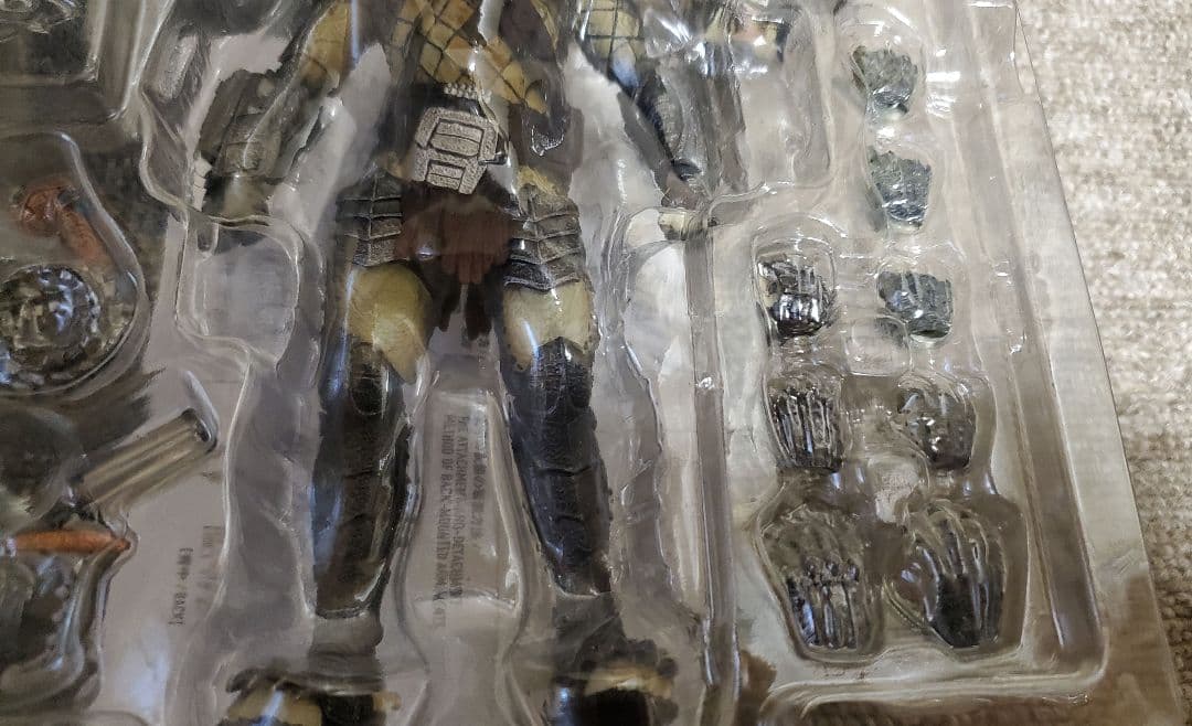 S.H.モンスターアーツ ウルフプレデター ザ・クリーナー