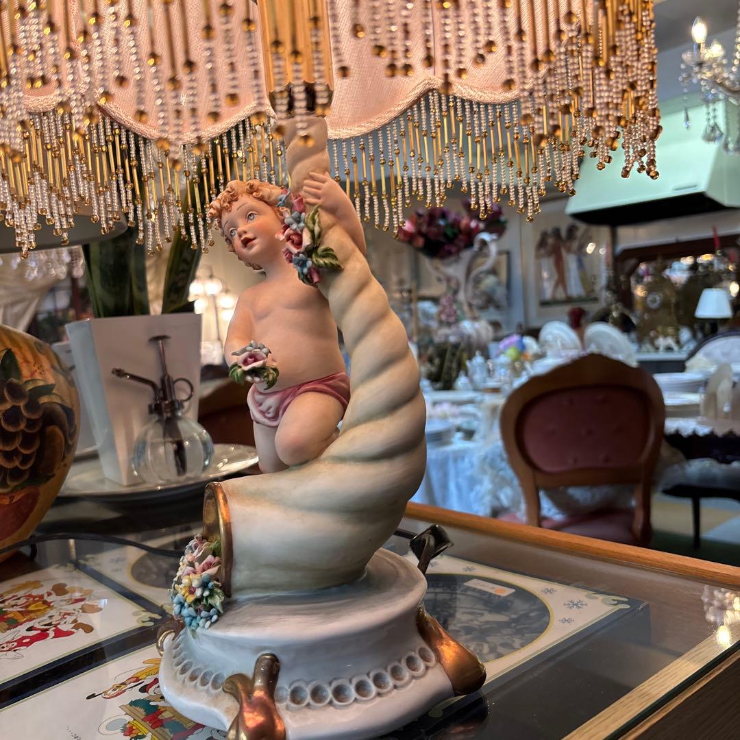S*S様 イタリア製　カポディモンテ焼　フイギリン置物　ランプ