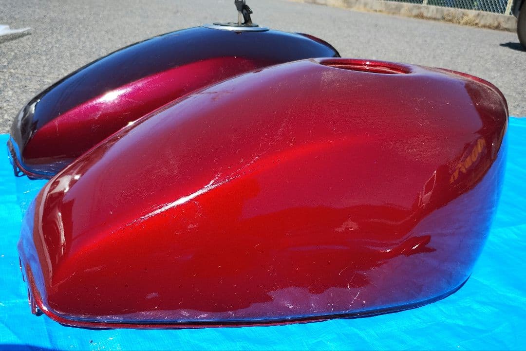 バイクタンクとパーツセット レッド