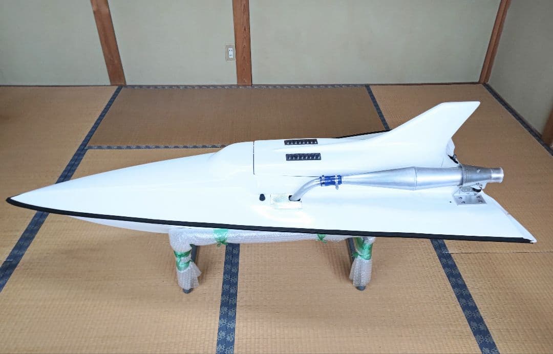 大型ラジコンボート　　　　　DELTA ACE　引き取り限定