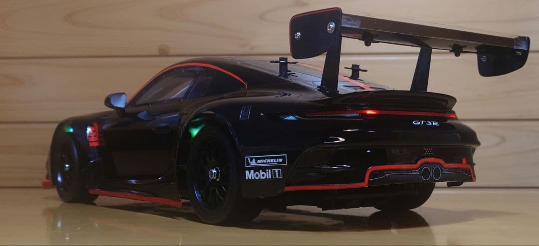 田宮RCポルシェ911GT3 R (992)LEDライト付＆プロポ充電器完成品