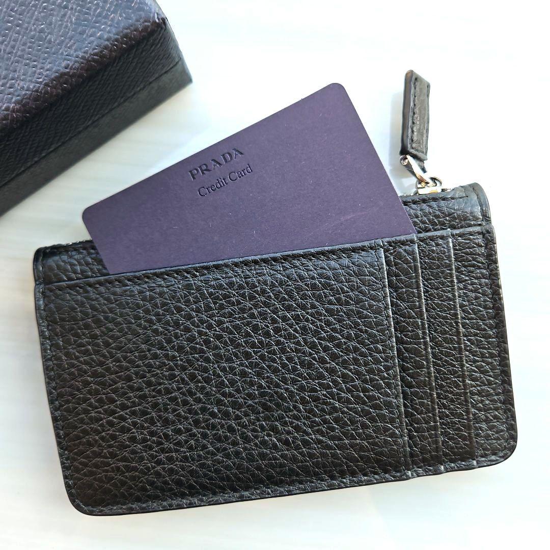 新品PRADAケース2MC084レザーブラックRFIDタグ内蔵カードケース