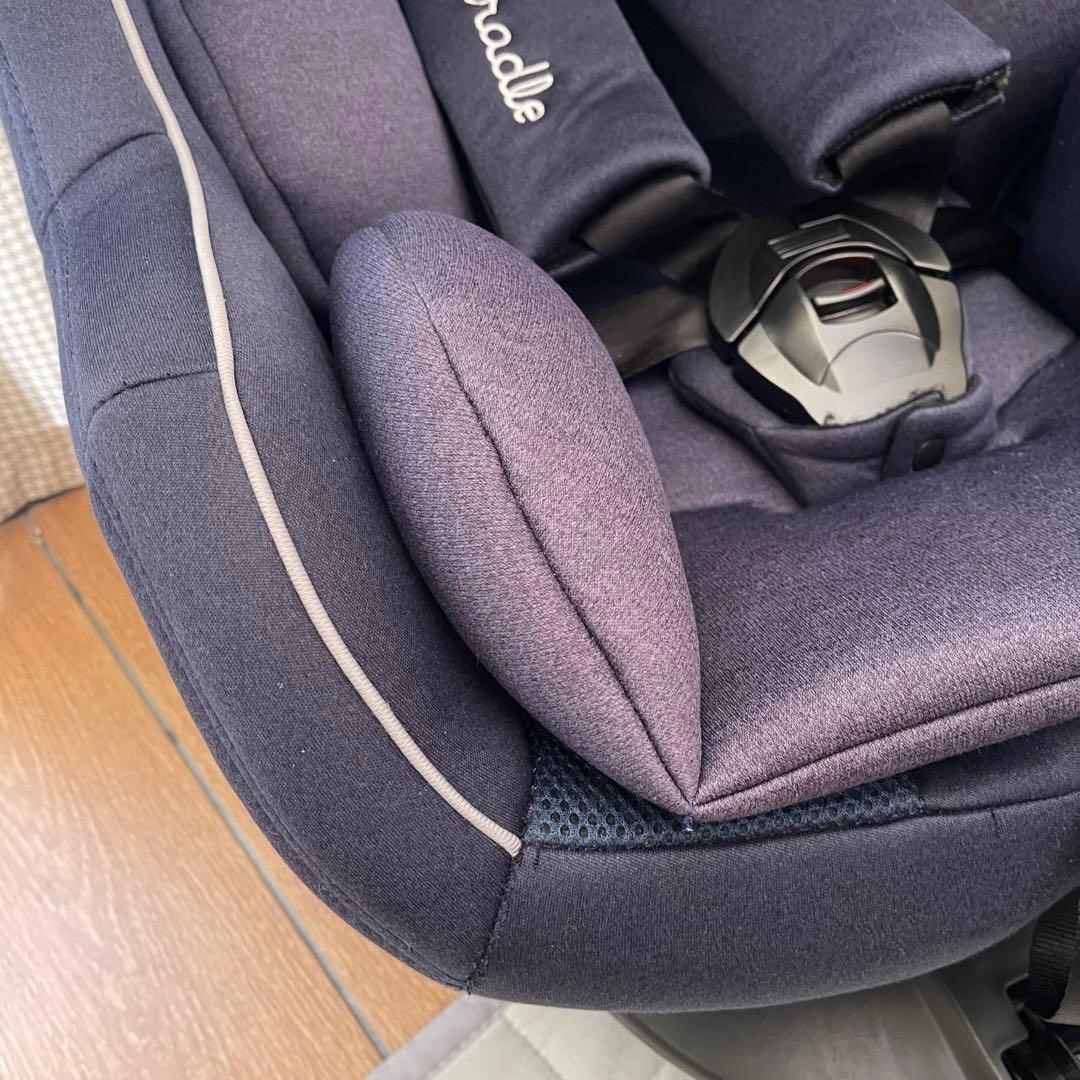 チャイルドシート　クレイドル オーカクルターンプライム ISOFIX ネイビー