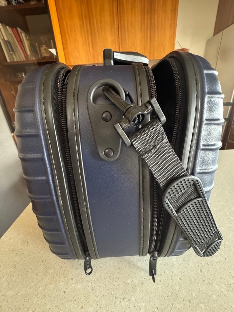 RIMOWA リモワ サルサ 13Lビューティーケース ネイビー希少！