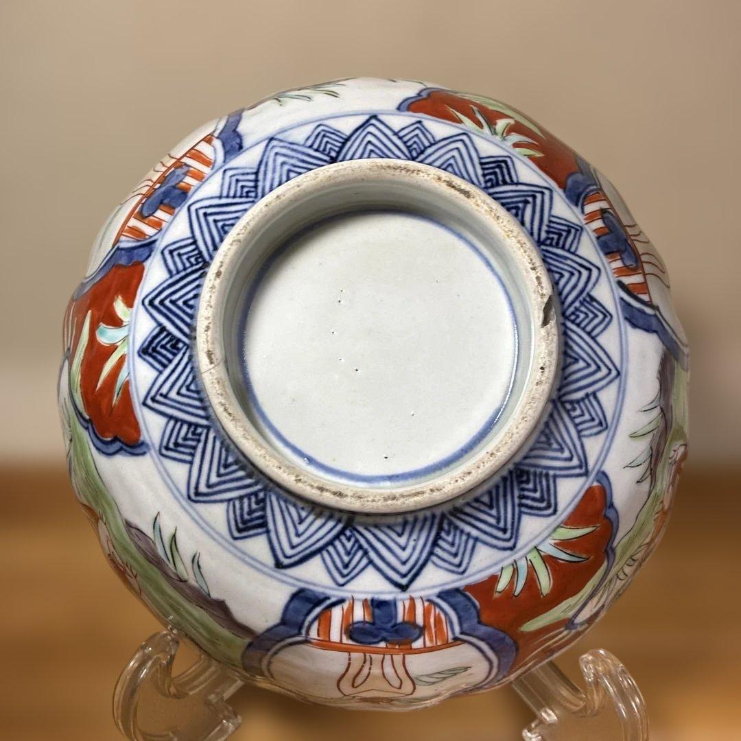 大鉢　色絵　輪花器　波型の青赤花模様菓子器