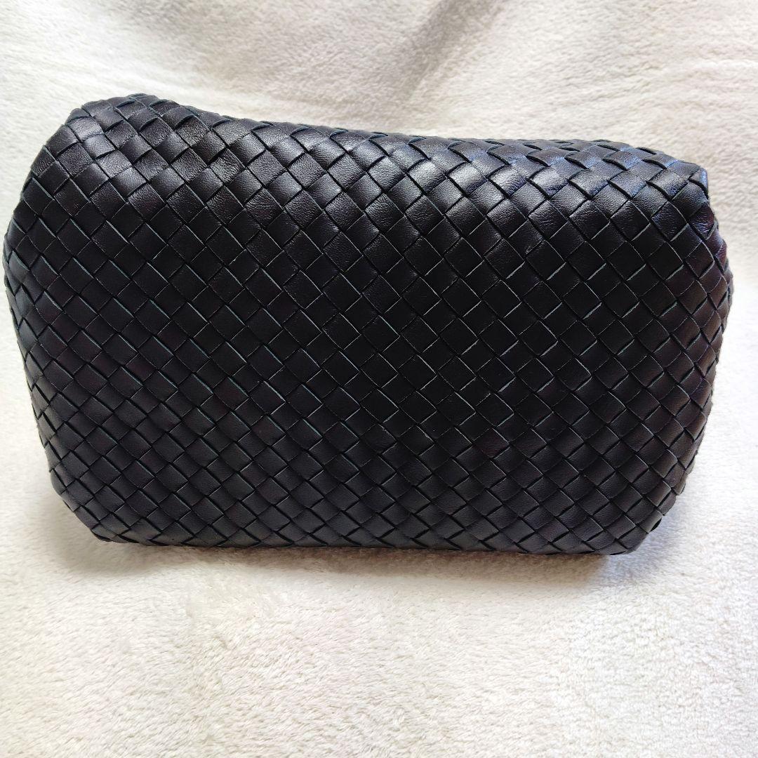 ボッテガヴェネタ　パラシュート　ワンショルダーバッグ　イントレチャート　ブラック