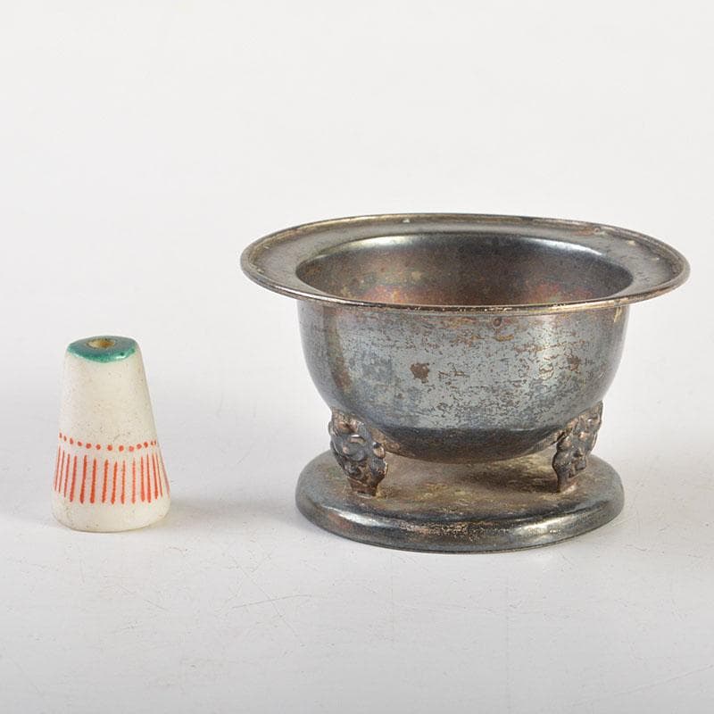 純銀製　神獣三足　線香立て　小さな香炉　重さ約16g　N　6784