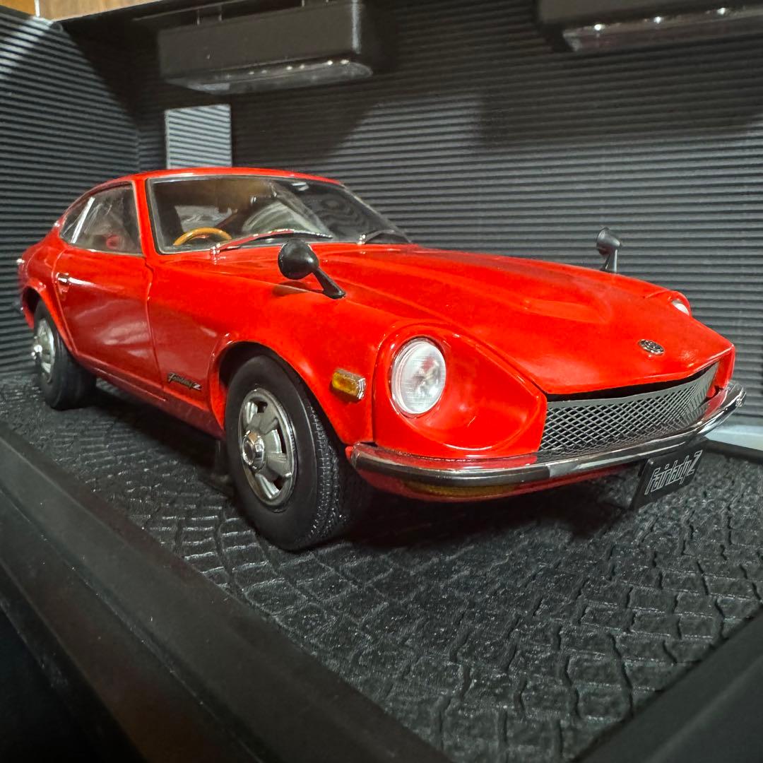 絶版 未展示品 京商 1/18 フェアレディZ-L(RED)