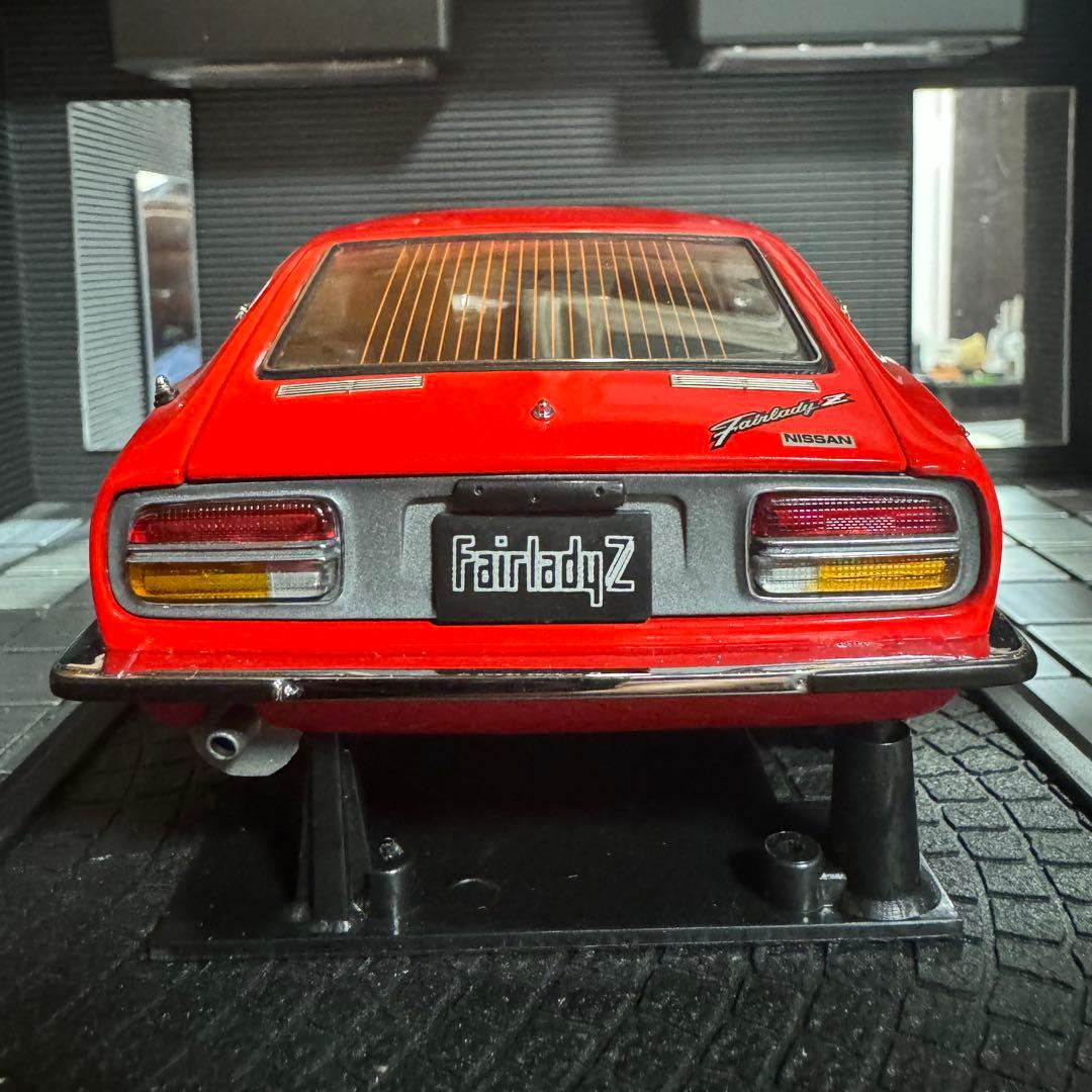 絶版 未展示品 京商 1/18 フェアレディZ-L(RED)