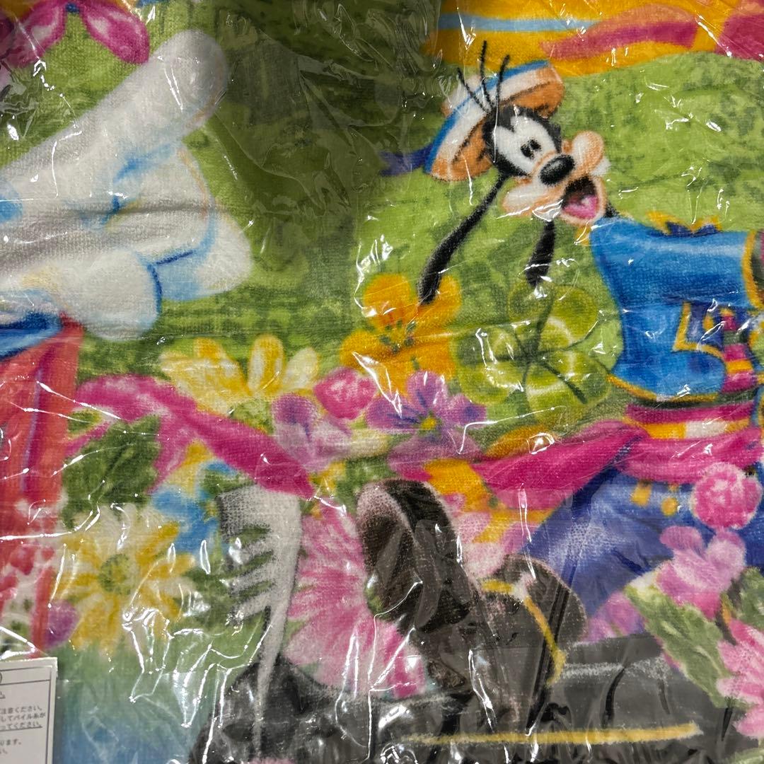 ダッフィーミッキーミニーバスタオル