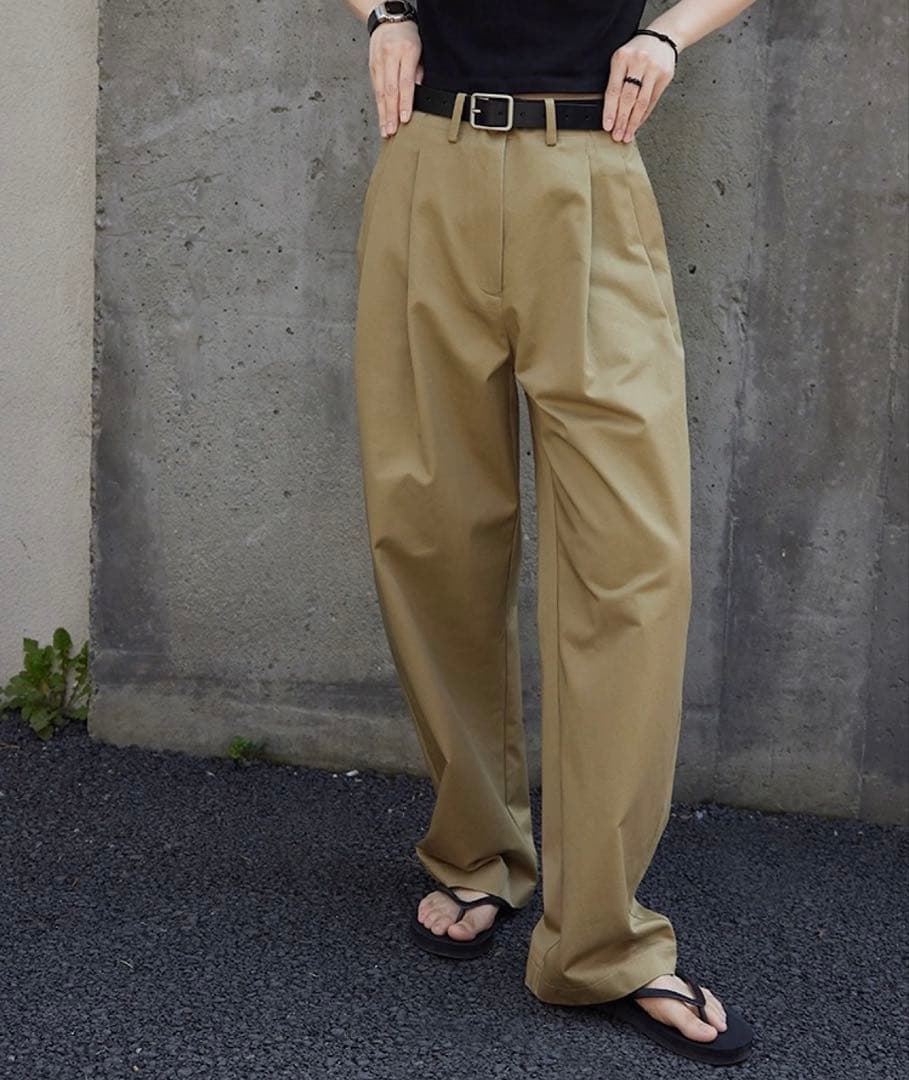 ANOTHER S タック入りワイドチノパン