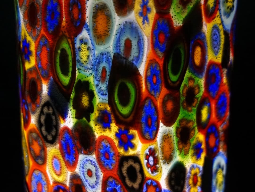 ベネチアンガラス　ミルフィオリの「アンティーク」の6角の花瓶