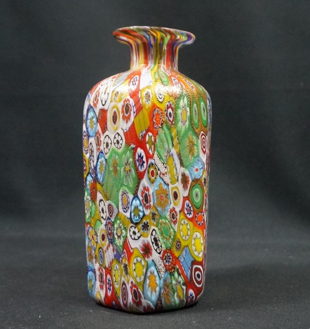 ベネチアンガラス　ミルフィオリの「アンティーク」の6角の花瓶