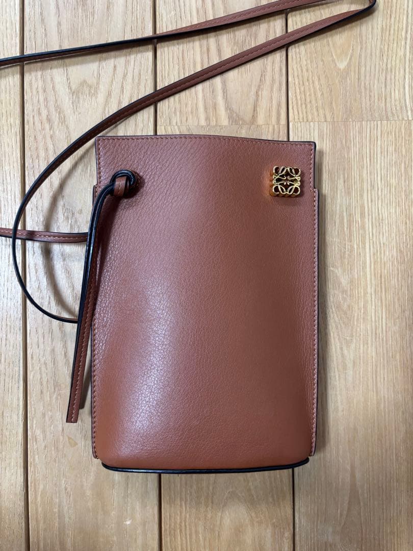 LOEWE バッグ ブラウン