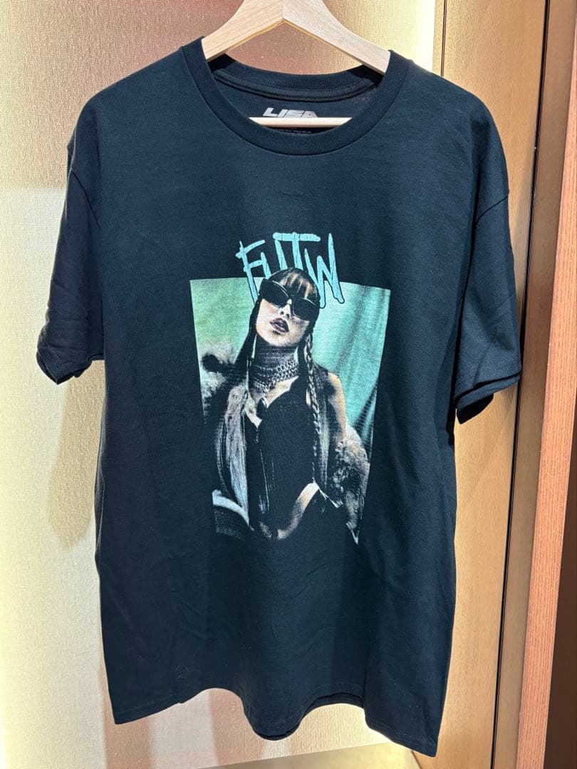 LISA リサ　ポップアップ　Tシャツ M 新品　未開封　blackpink