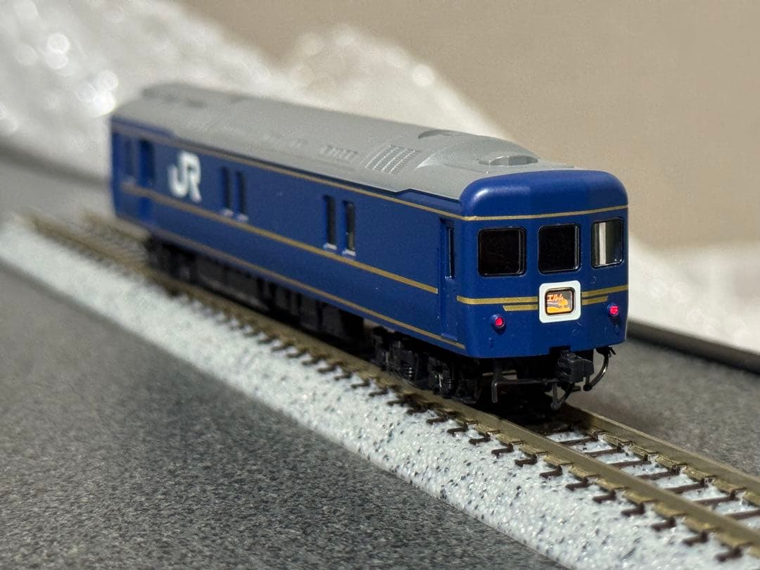 TOMIX 92757 JR 24系25形（寝台特急エルム） 客車のみ