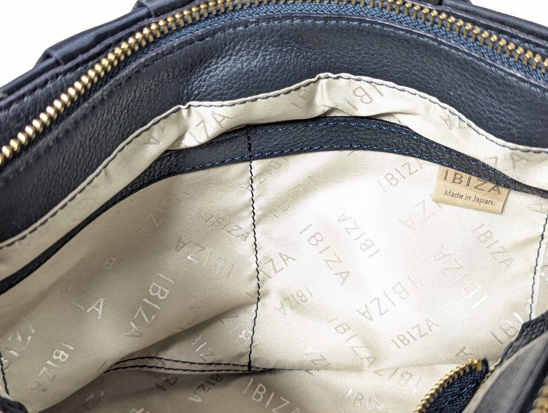 IBIZA　ナイロン　ショルダーバック　総柄 ネイビー