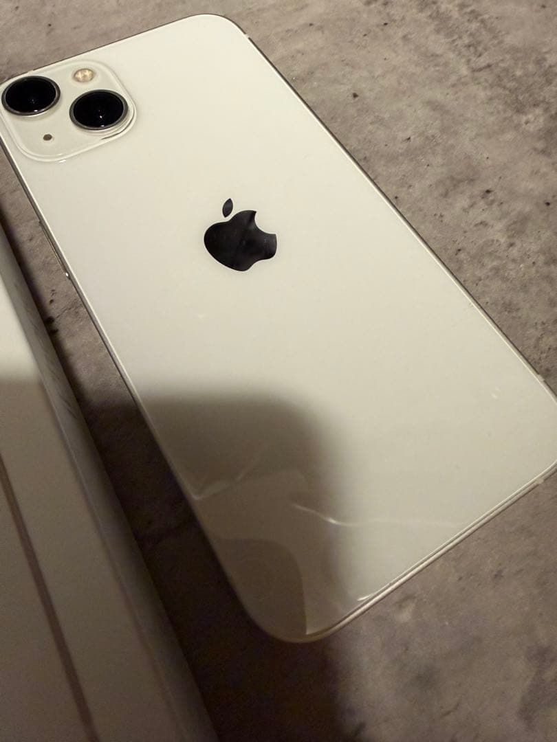 iPhone13 256GB ホワイト