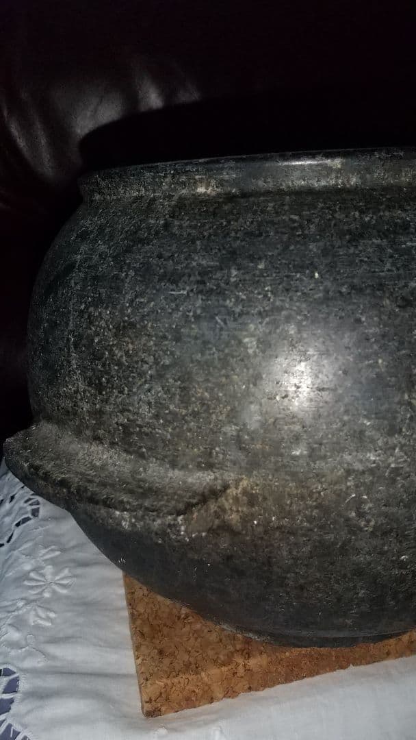 李朝　耳付き石器壷