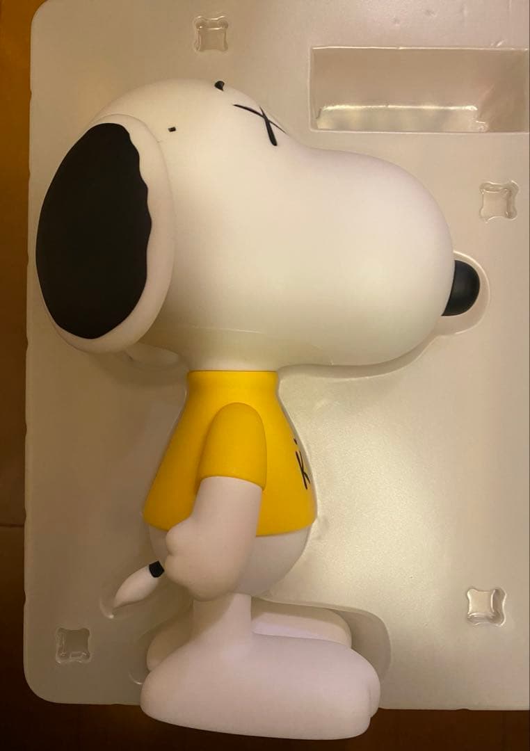 original fake kaws JOE SNOOPY ソフビフィギュア