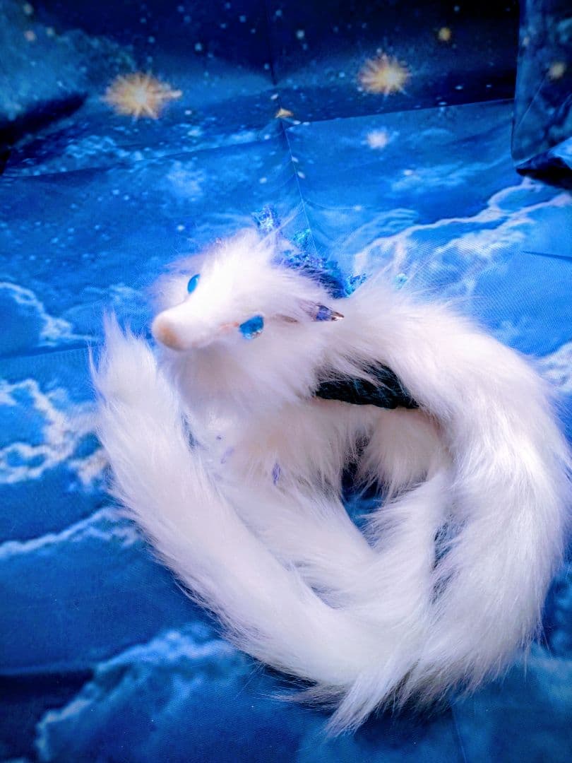 双尾天龍　アートドール　ハンドメイドぬいぐるみ　龍　幻獣　ドラゴン蓄光琉球ガラス