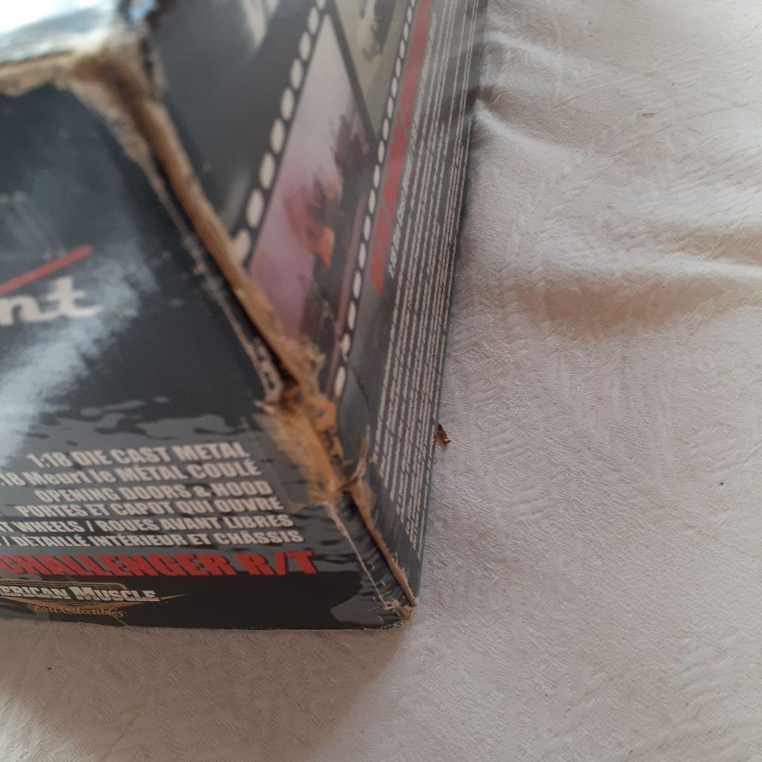 バニシングポイント劇中車2台セット1/18。