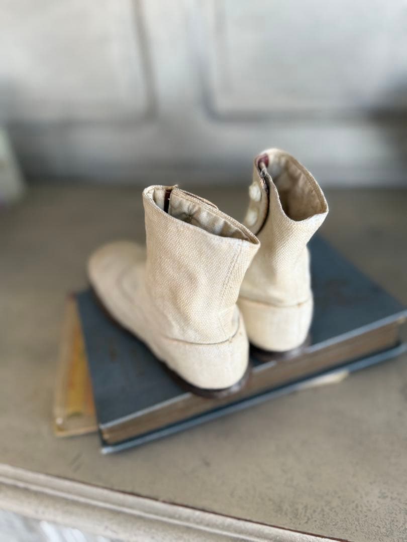 フランスアンティーク子供用ガール用ホワイト花ボタンブーツ