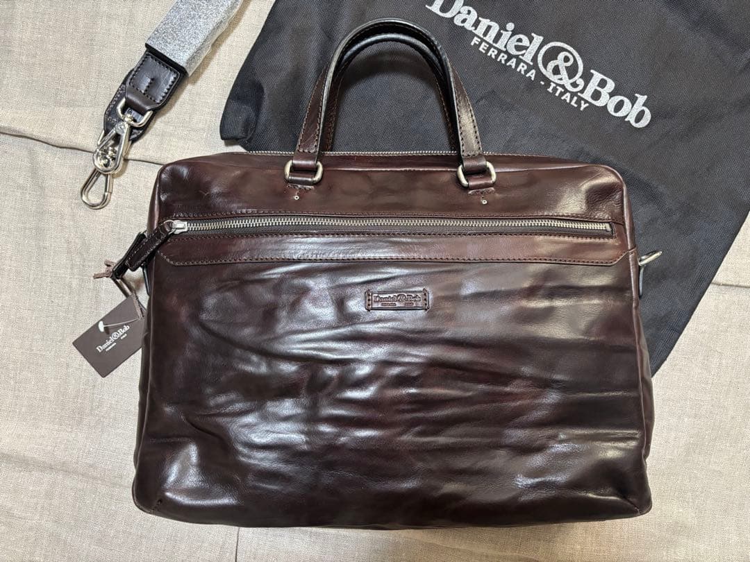 Daniel & Bob ブラックレザー ビジネスバッグ　ブラウン