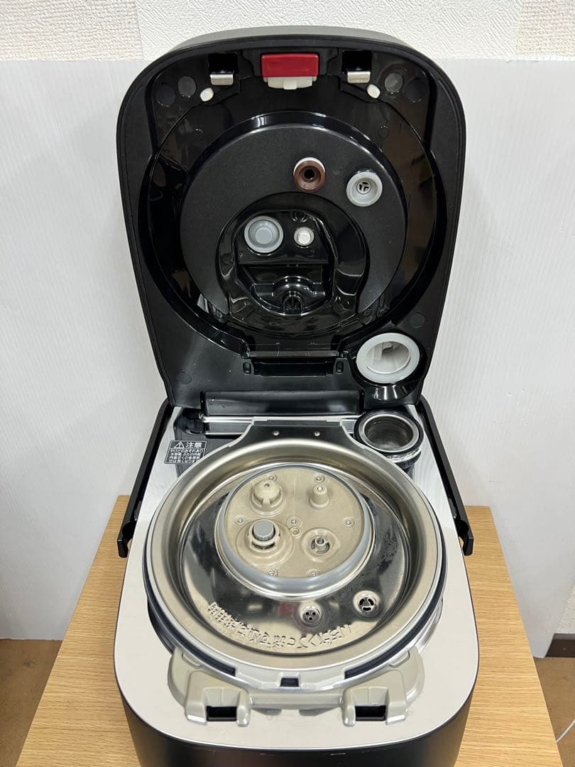 Panasonic スチーム&可変圧力IHジャー炊飯器SR-VSX109