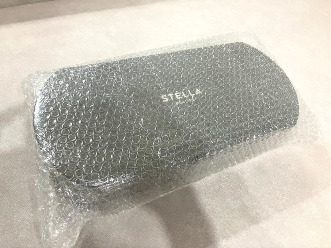 【未開封】2024年モデル　STELLA BEAUTE 光美容器　ホワイト