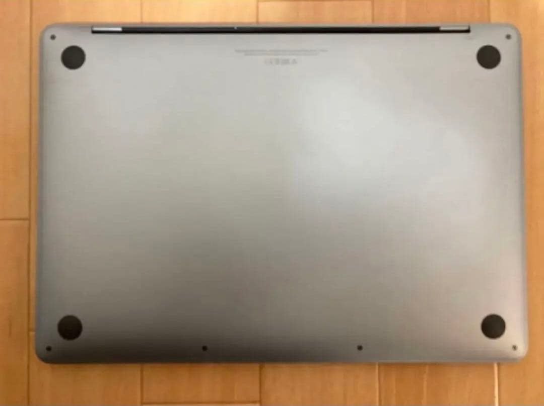 MacBook Pro 箱、備品等全て付き　Apple