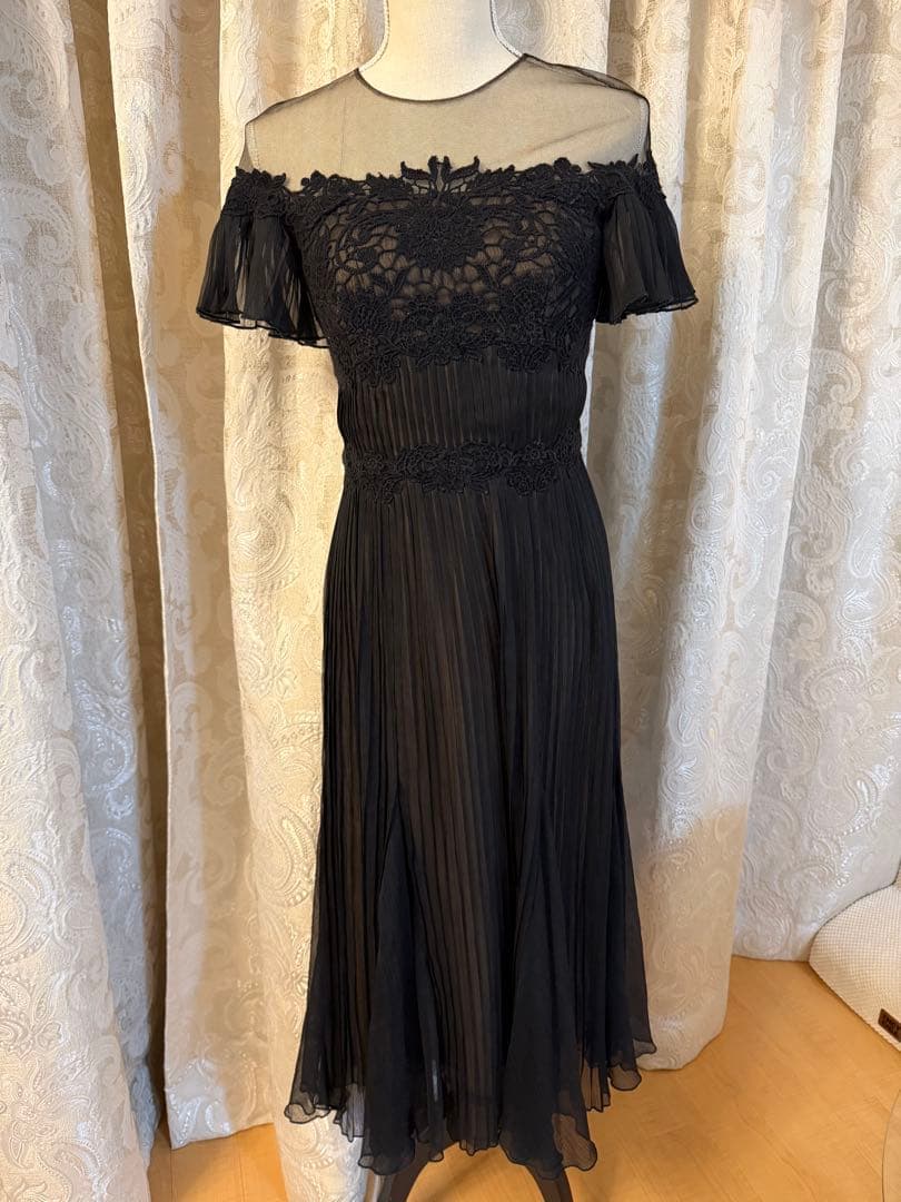 TADASHI・クロッシェ付プリーツシフォンドレスUS4