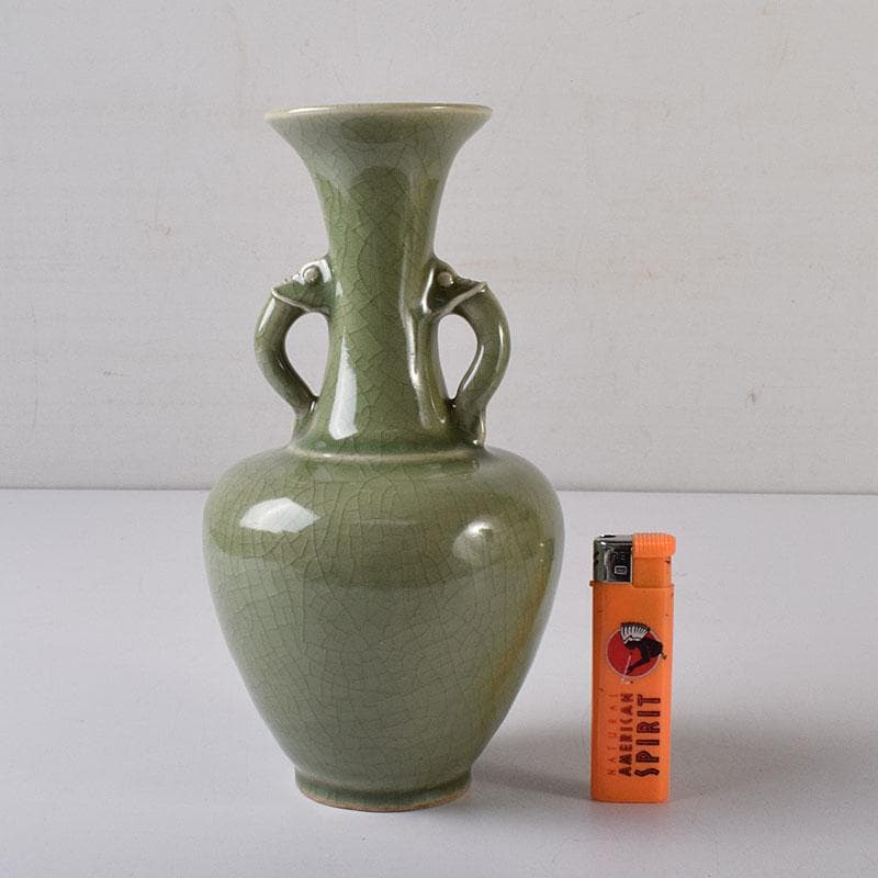 中国　龍泉窯青磁　双獣耳花瓶　時代箱　V　R8314