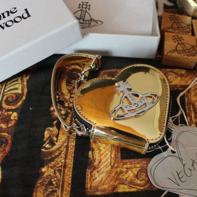 新品　ヴィヴィアン　JOHANNA ハート小銭入れ