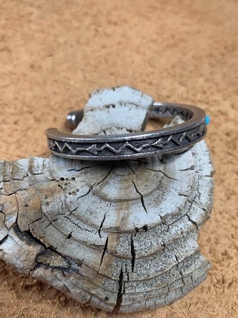 Navajoナバホ Jeff Dement バングル インディアンジュエリー