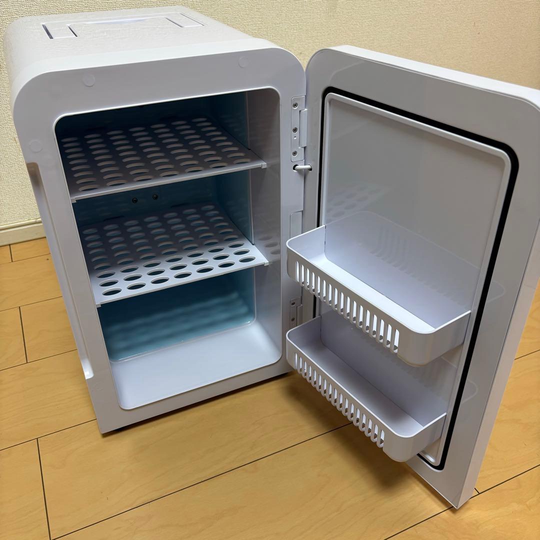 冷温庫　ペルチェ式　温度設定可能　容量22L