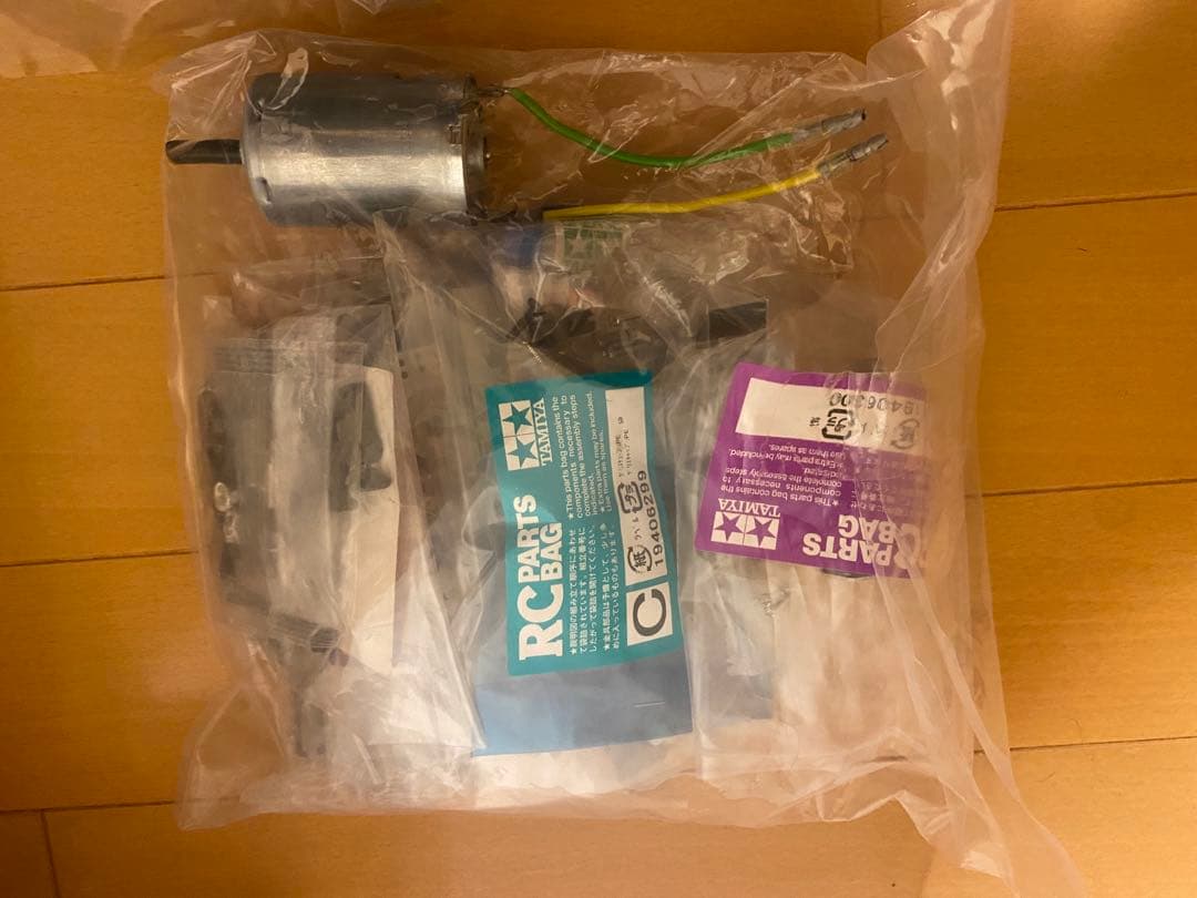 タミヤタイレルP34アルゼンチンGP、ESC とサーボ付き