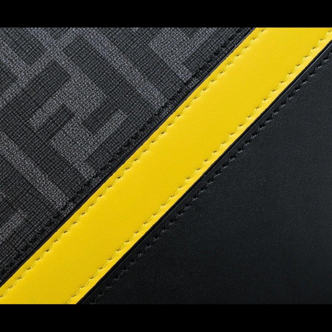 極美品Fendiショルダーバッグ ブラック イエロー