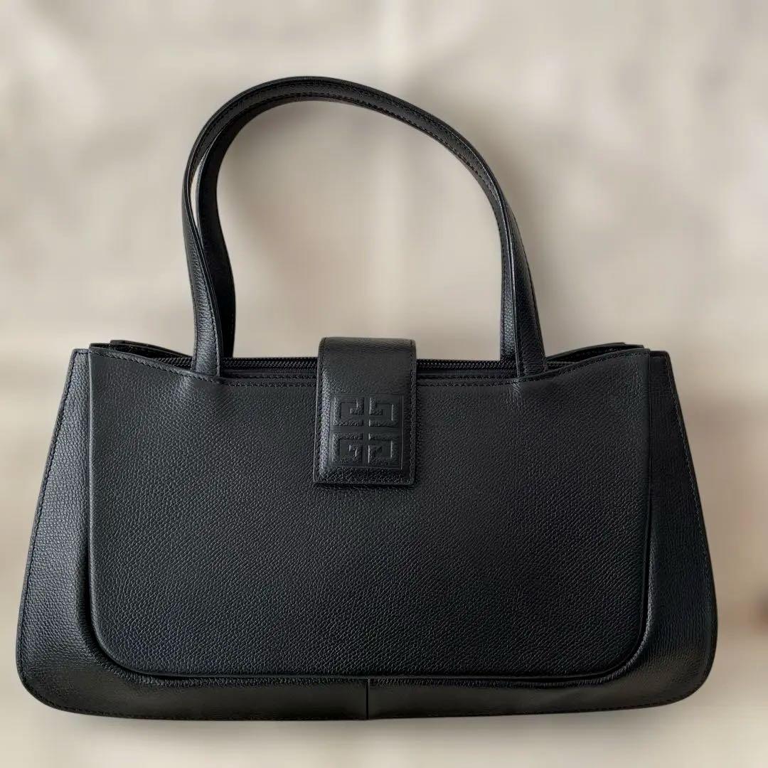 GVENCHY ジバンシー　牛革　ハンドバッグ　フォーマル