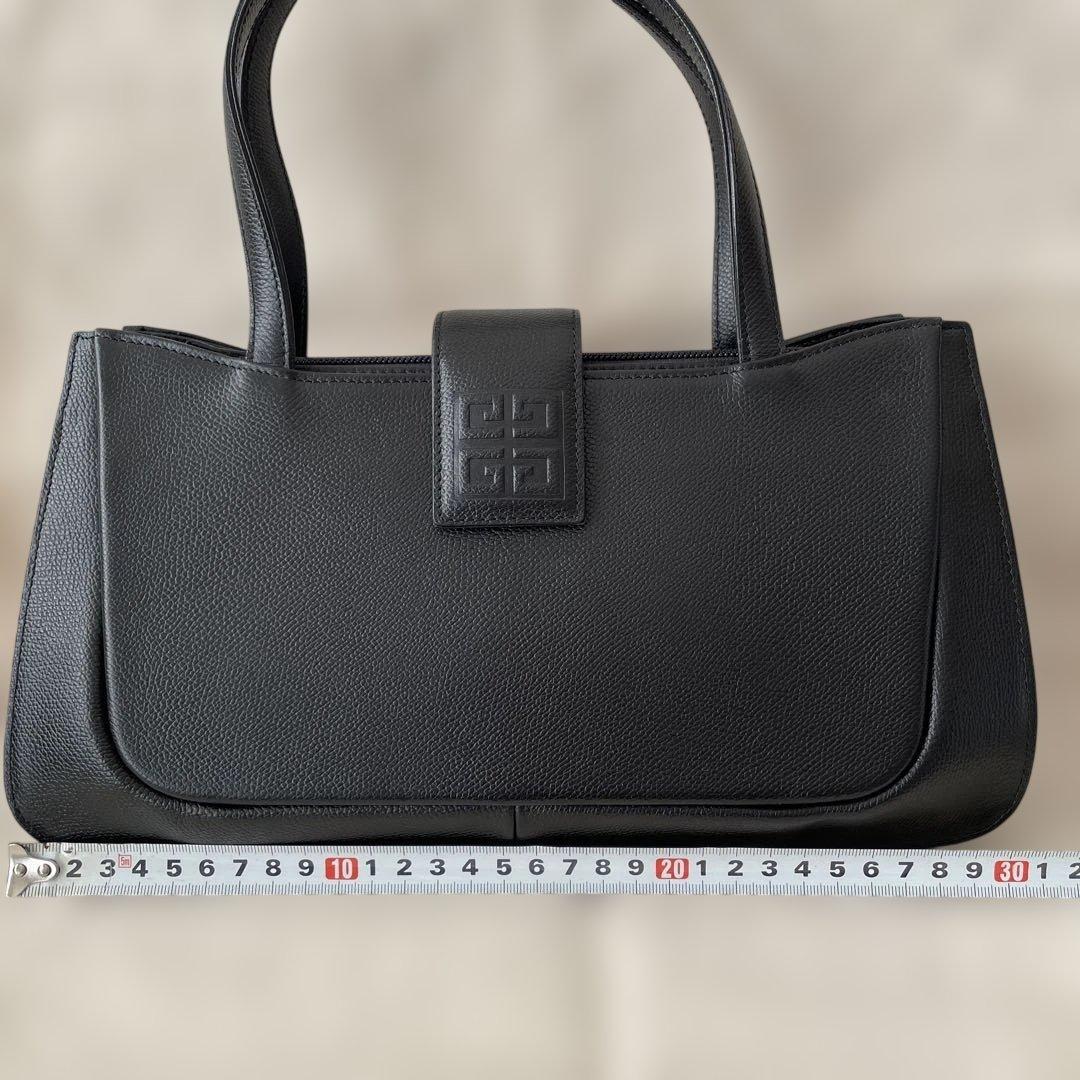 GVENCHY ジバンシー　牛革　ハンドバッグ　フォーマル