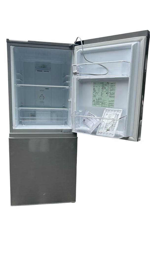 【送料込み】AQUA 冷凍冷蔵庫　AQR-13M 2022年製　126L