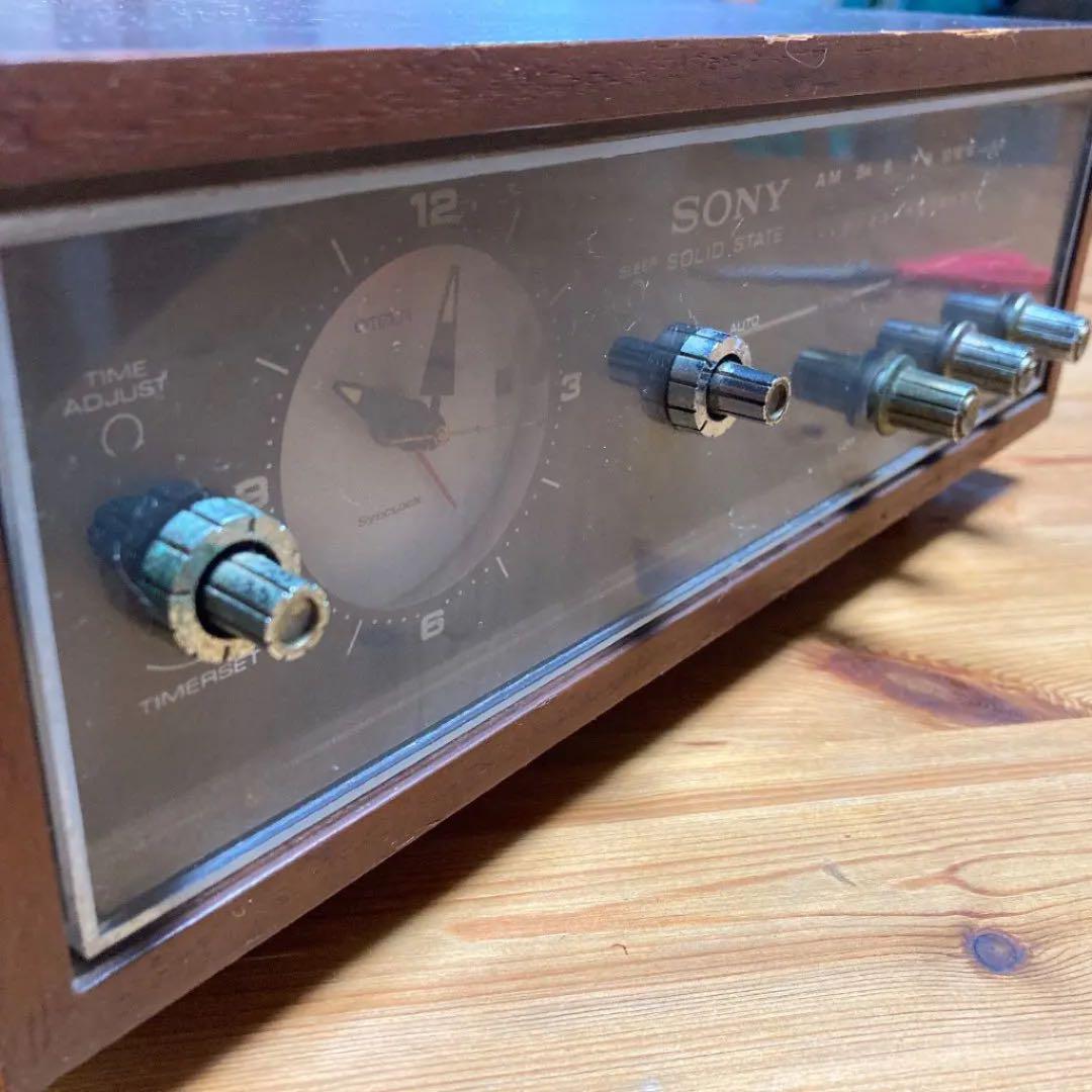 SONY アンティーク時計付き　ラジオ