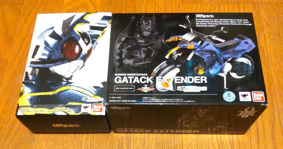 真骨彫　仮面ライダーガタックフィギュアーツ　GATACK EXTENDER
