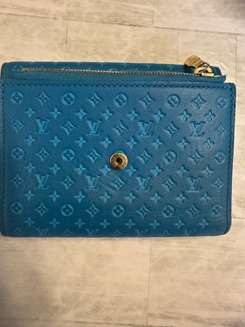 ルイヴィトンレディースポルトフォイユヴィクトリーヌナノグラム