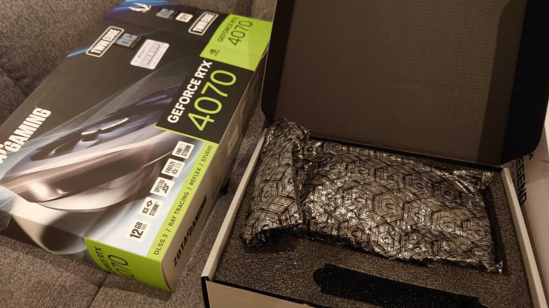 わ*ー様 ZOTAC GeForce RTX 4070 Twin Edge OC