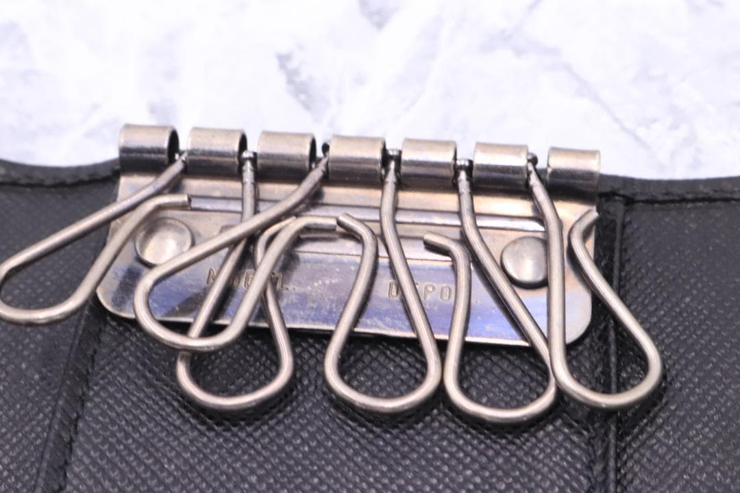 ◇PRADA プラダ キーケース M222A サフィアーノレザ－ 箱付き