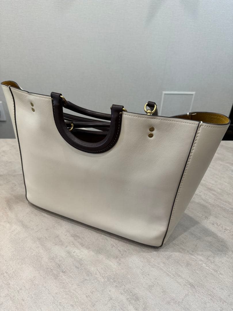 最終値下げ⭐︎COACH トート・カラーブロック 品番: CH592 B4CAH