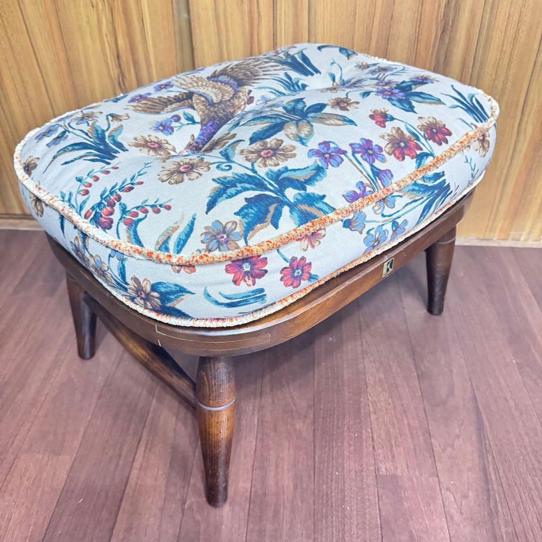 【昭和レトロ】オットマン 飛騨産業 キツツキマーク スツール キジと花柄 レトロ