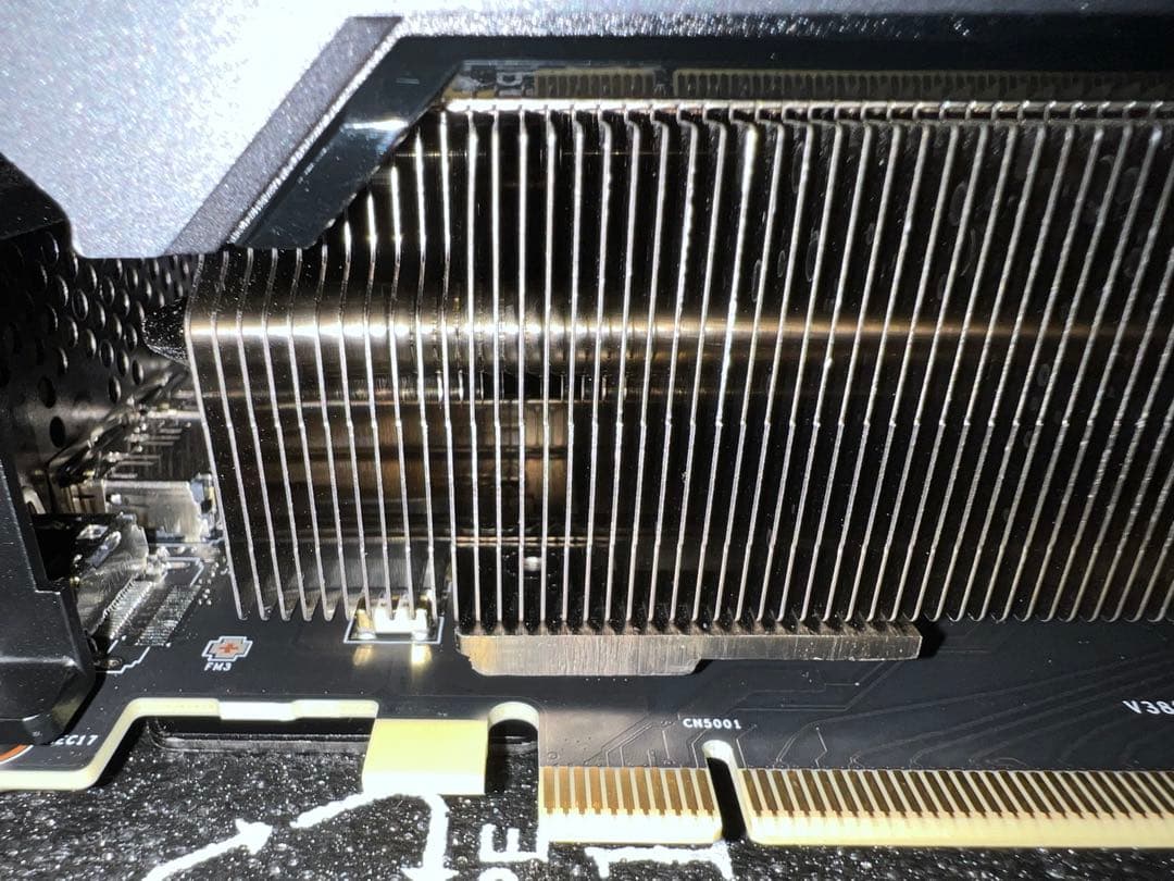 MSI GeForce RTX 3080 Ti SUPRIM X 本体